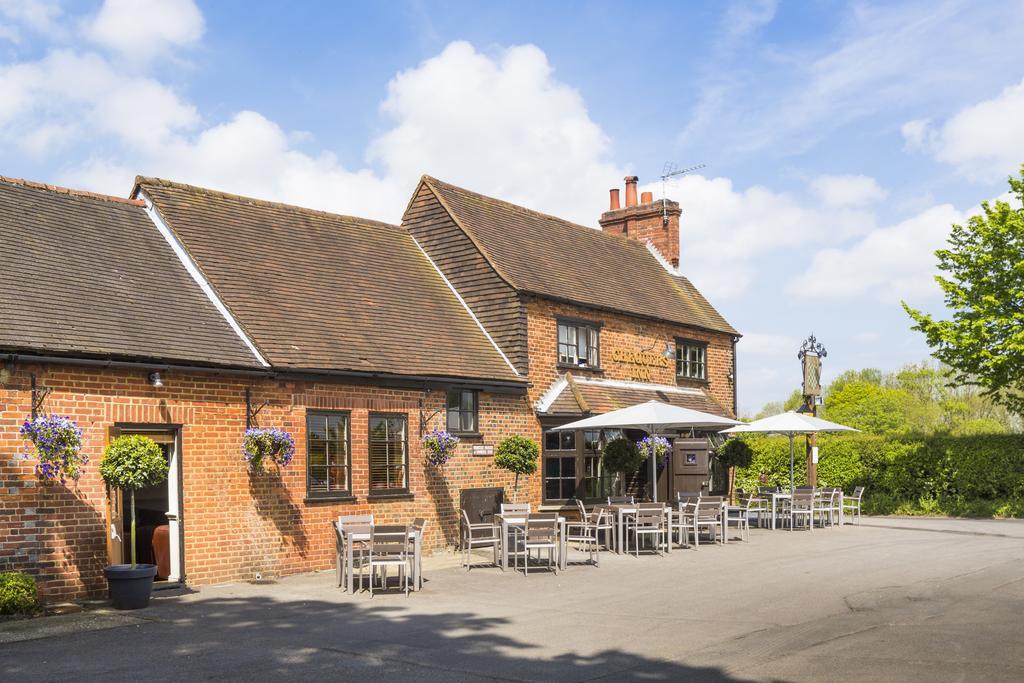 The Chequers Inn Beaconsfield Exteriér fotografie