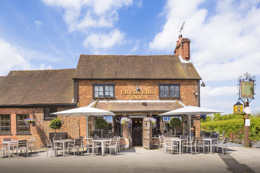 The Chequers Inn Beaconsfield Exteriér fotografie