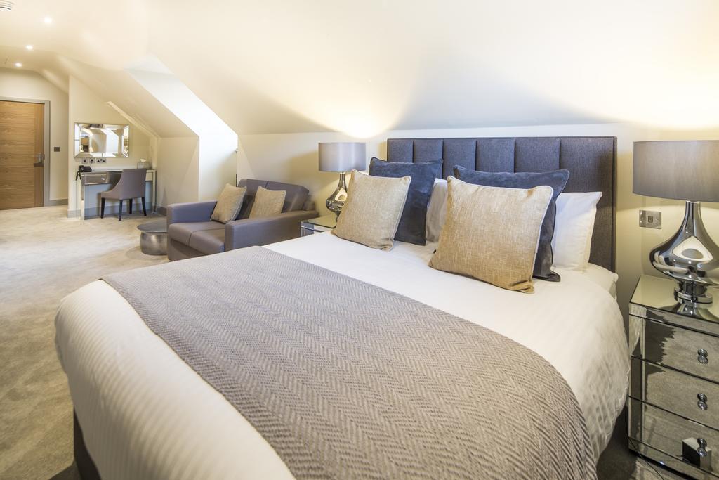 The Chequers Inn Beaconsfield Exteriér fotografie